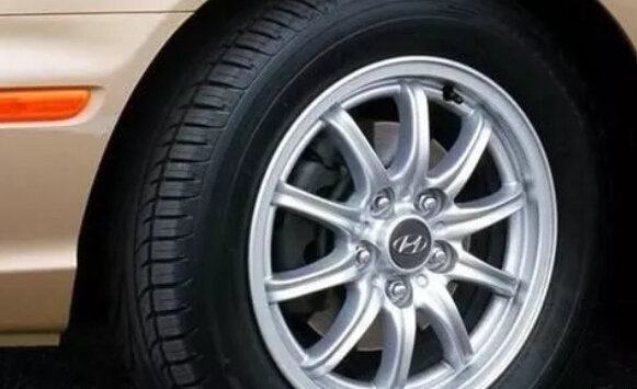 青岛汽车轮胎养护需要注意的四点